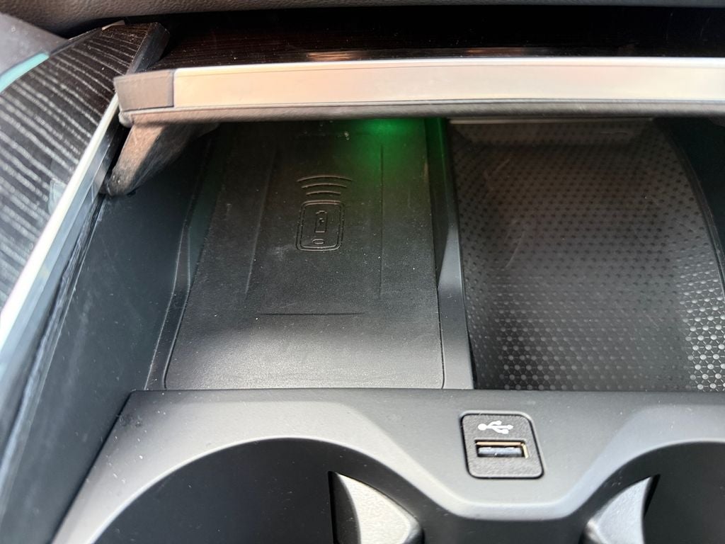 2025 BMW X6 xDrive40i