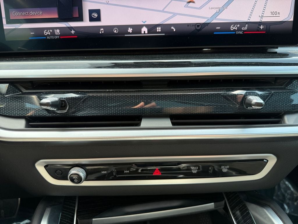 2025 BMW X6 xDrive40i