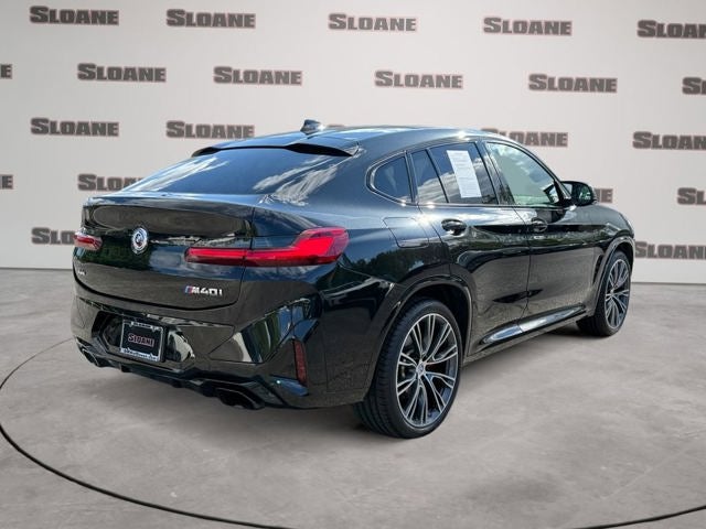 2023 BMW X4 M40i