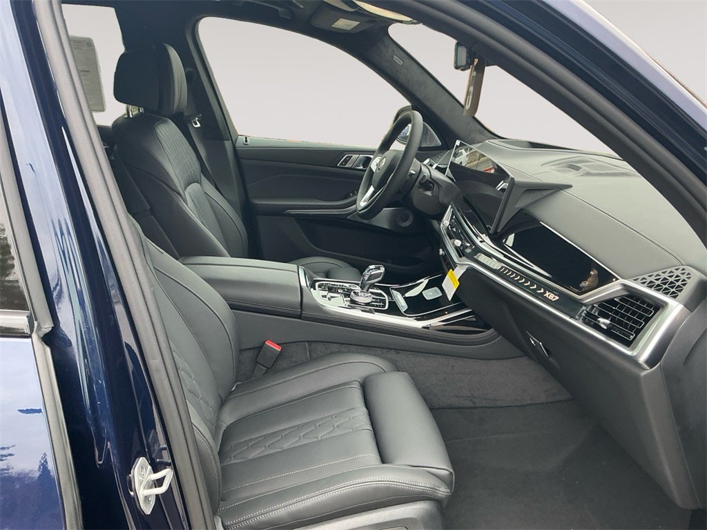 2026 BMW X7 ALPINA XB7