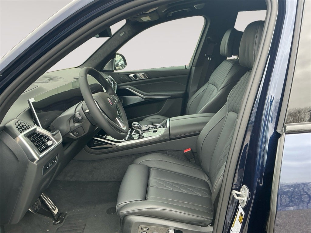 2026 BMW X7 ALPINA XB7