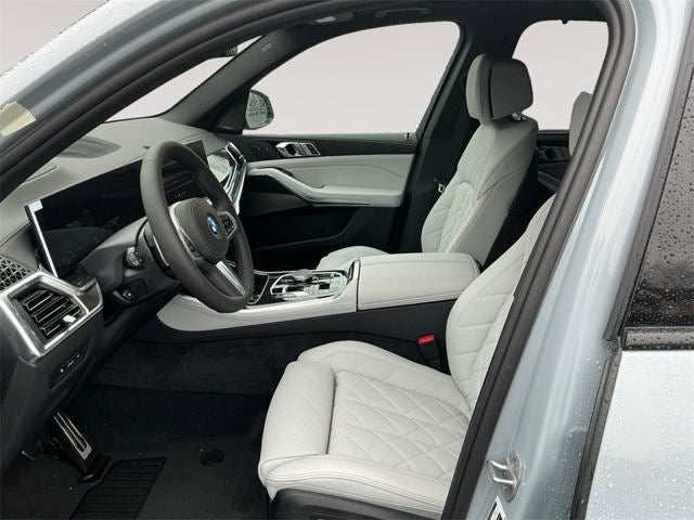 2026 BMW X5 xDrive50e M Sport