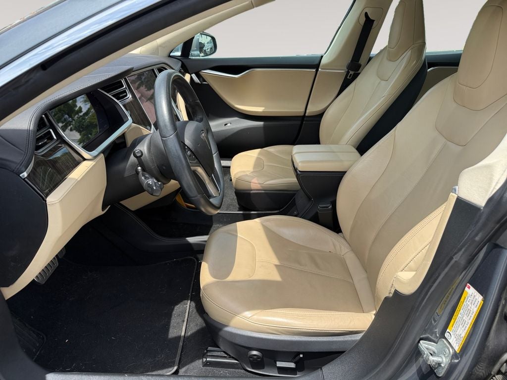 2013 Tesla Model S Performance