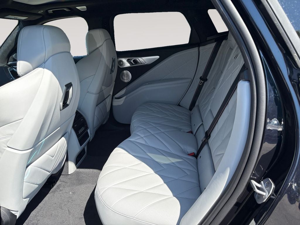 2026 BMW XM Label