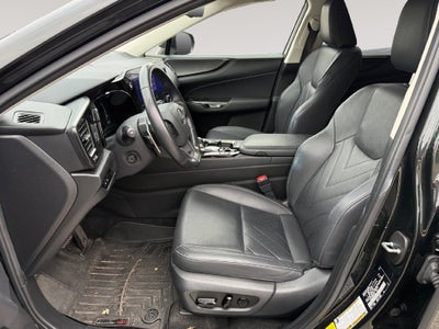 2024 Lexus NX 450h+ Luxury