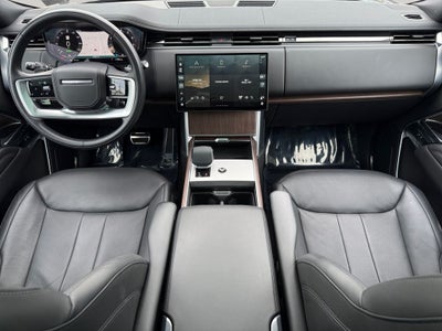 2025 Land Rover Range Rover SE