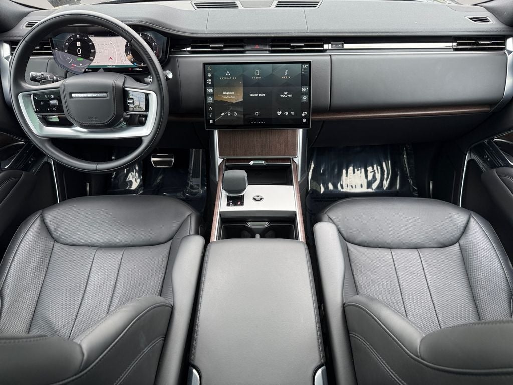 2025 Land Rover Range Rover SE