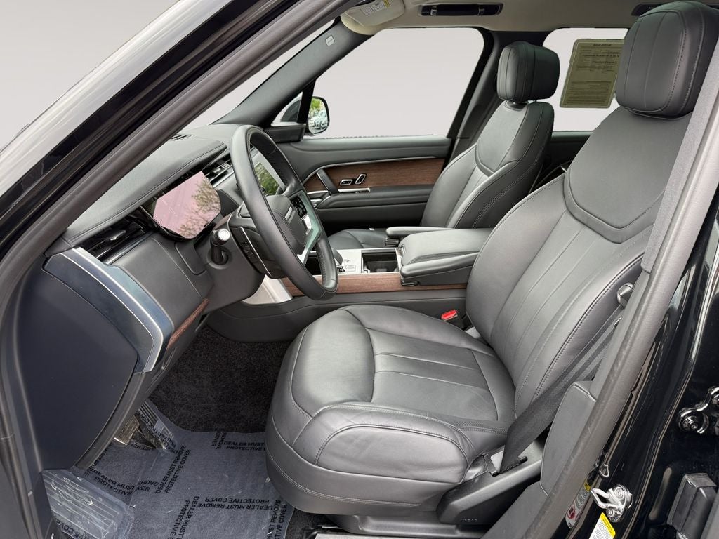 2025 Land Rover Range Rover SE