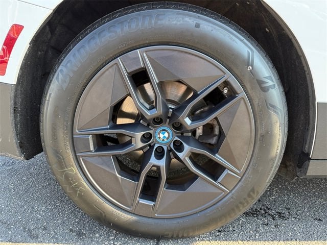 2023 BMW iX xDrive50