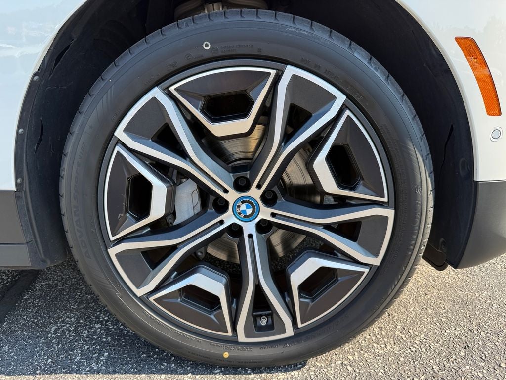 2024 BMW iX xDrive50
