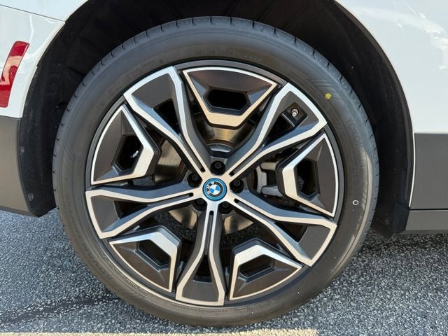 2024 BMW iX xDrive50