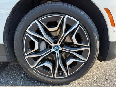 2024 BMW iX xDrive50