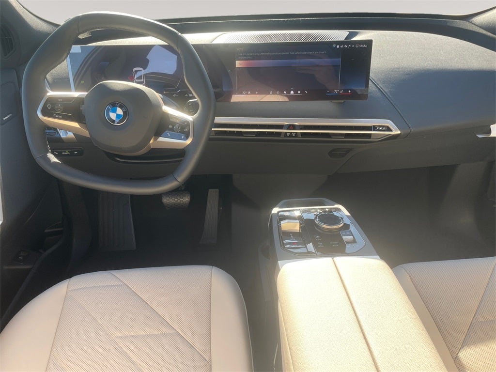 2026 BMW iX xDrive45