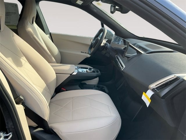 2026 BMW iX xDrive60