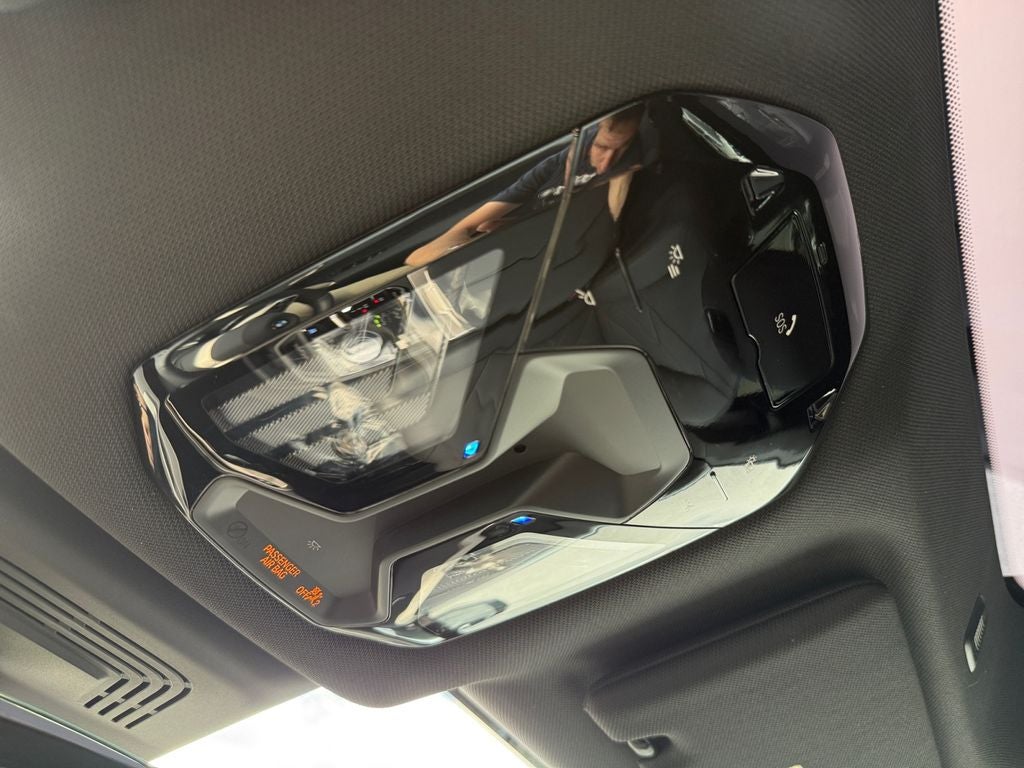 2026 BMW iX xDrive60