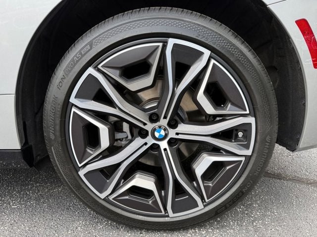 2026 BMW iX xDrive60