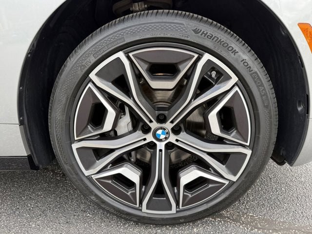 2026 BMW iX xDrive60