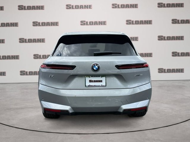 2026 BMW iX xDrive60
