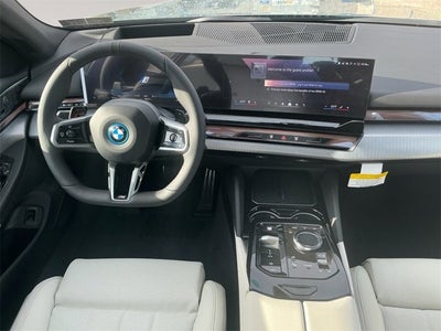 2026 BMW 5 Series 550e xDrive