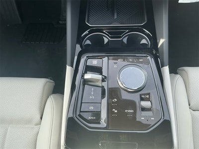 2026 BMW 5 Series 550e xDrive