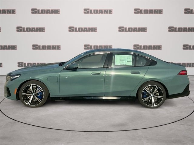 2026 BMW 5 Series 550e xDrive