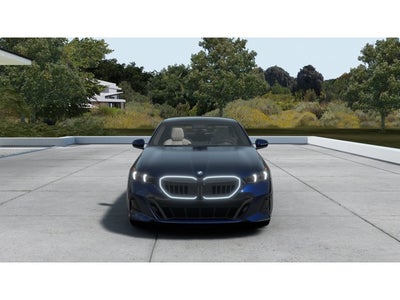 2027 BMW 550e Base
