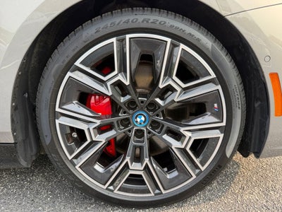 2025 BMW 5 Series 550e xDrive