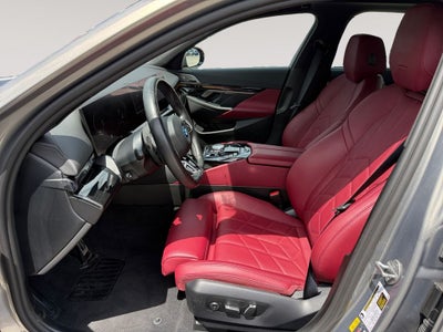 2025 BMW 5 Series 550e xDrive