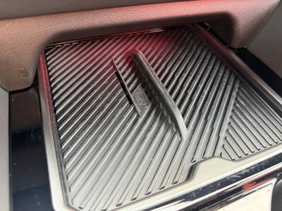 2025 BMW 5 Series 550e xDrive