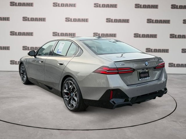 2025 BMW 5 Series 550e xDrive