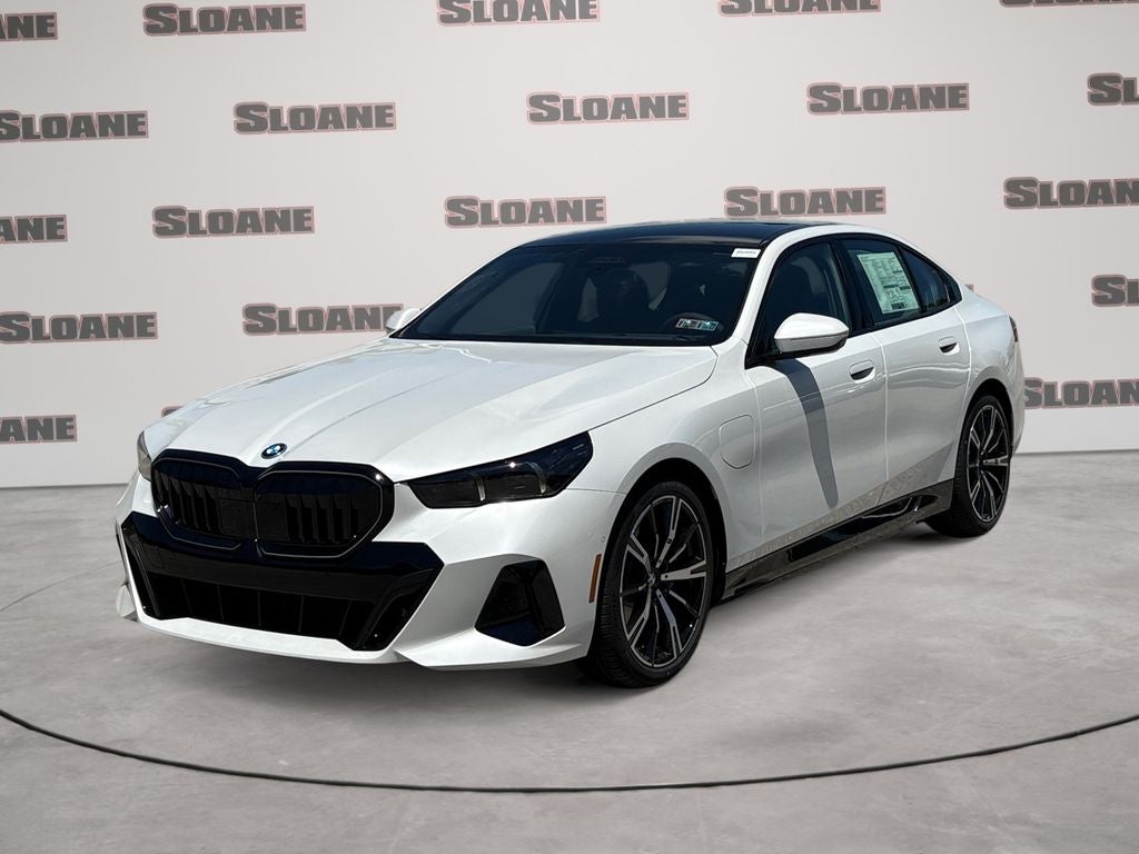 2027 BMW 5 Series 550e xDrive