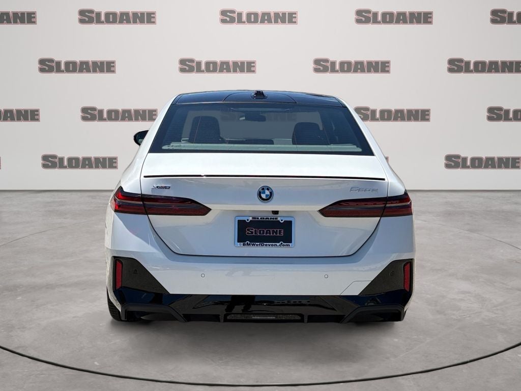 2027 BMW 5 Series 550e xDrive