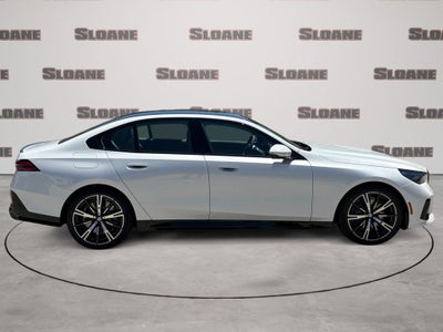2027 BMW 5 Series 550e xDrive