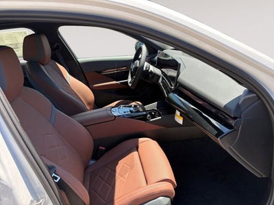 2027 BMW 5 Series 550e xDrive