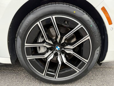 2025 BMW 7 Series 740i xDrive M Sport