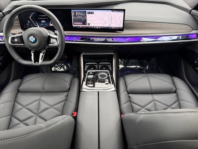 2025 BMW 7 Series 740i xDrive M Sport