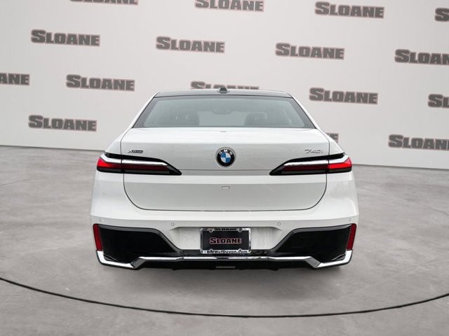 2025 BMW 7 Series 740i xDrive M Sport