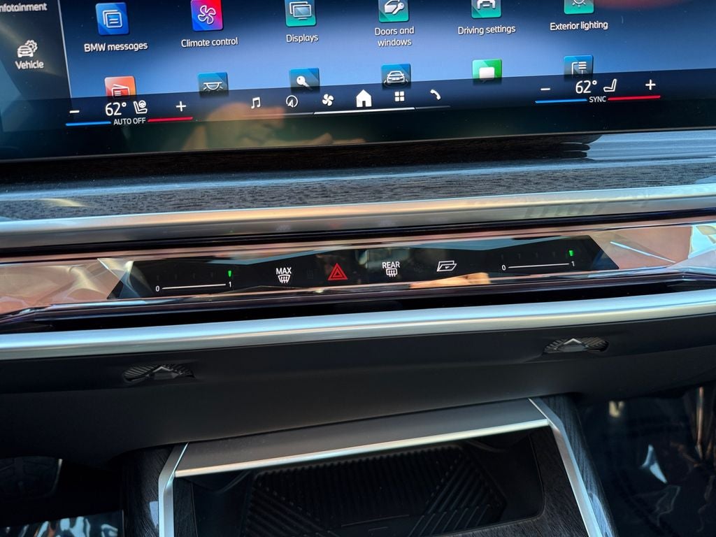 2025 BMW 7 Series 740i xDrive