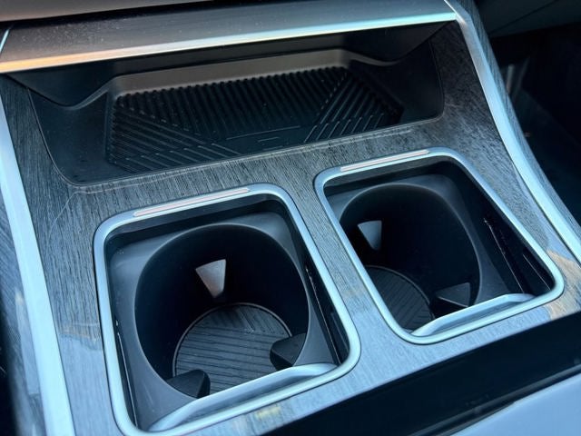 2025 BMW 7 Series 740i xDrive