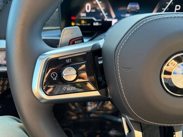 2025 BMW 7 Series 740i xDrive