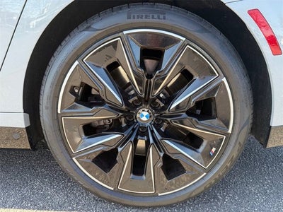 2023 BMW 7 Series 760i xDrive