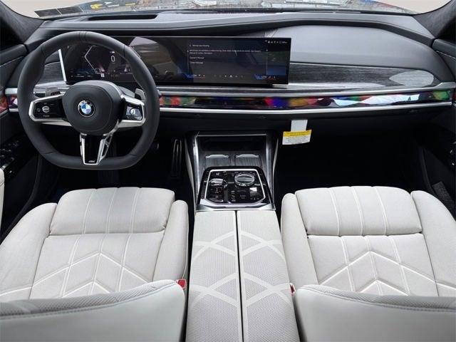 2025 BMW 7 Series 760i xDrive