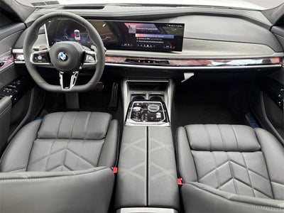 2025 BMW 7 Series 760i xDrive