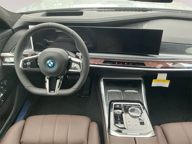 2026 BMW 7 Series 750e xDrive