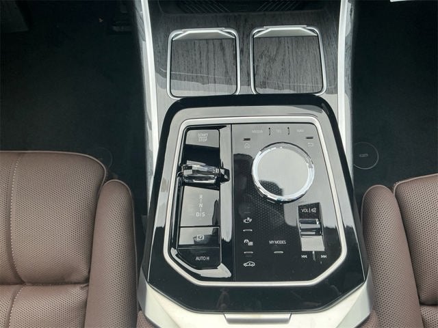 2026 BMW 7 Series 750e xDrive