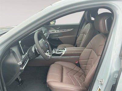 2026 BMW 7 Series 750e xDrive