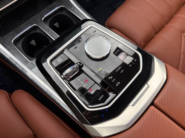 2026 BMW 7 Series 750e xDrive M Sport