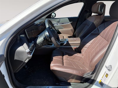 2025 BMW 7 Series 750e xDrive