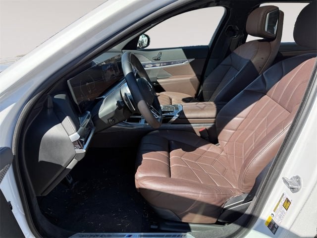 2025 BMW 7 Series 750e xDrive