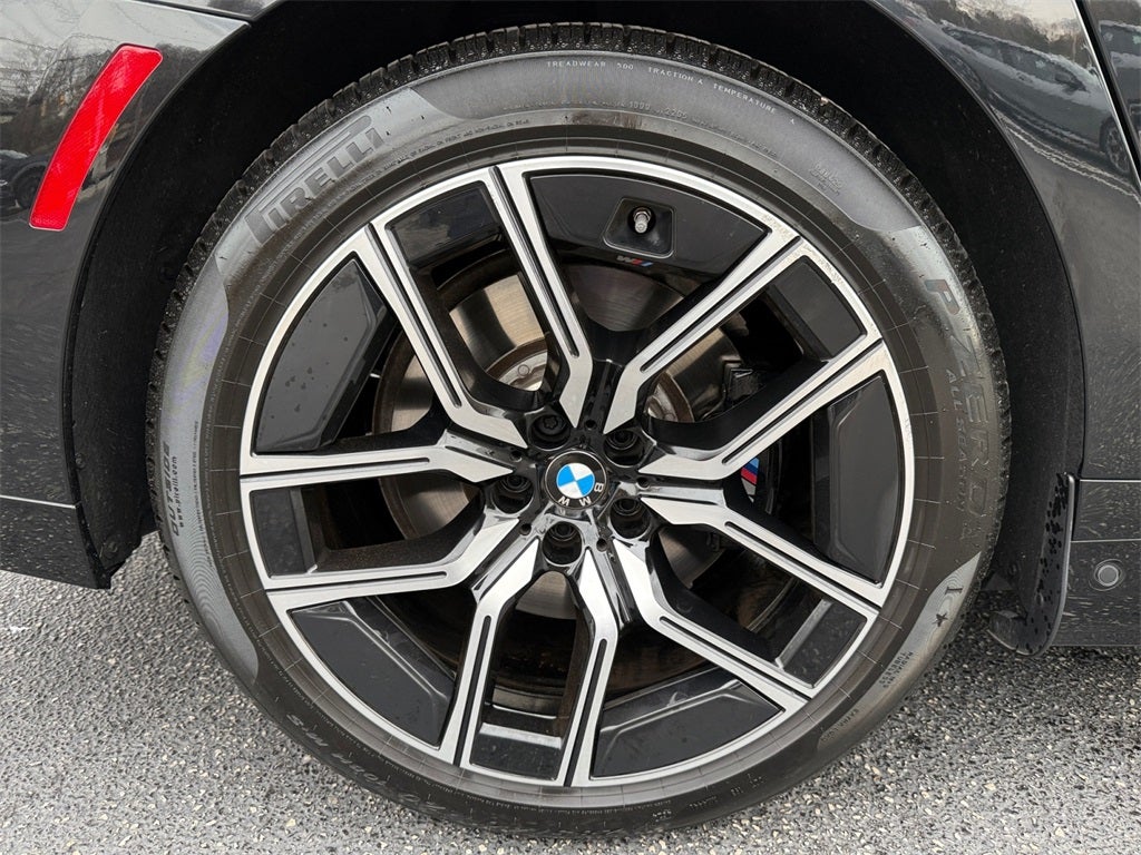 2025 BMW 7 Series 750e xDrive